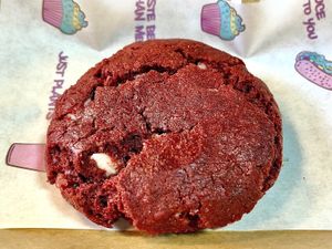 White chocolate red velvet cookie at Nosh Cravings in Doha