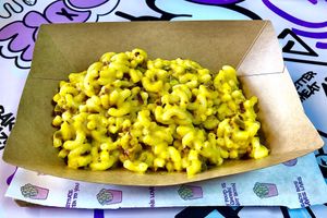 Mac and cheese at Nosh Cravings in Doha