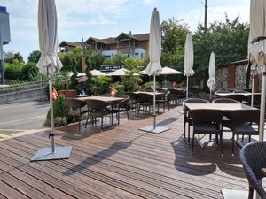 Outdoor seating at Rosengarten in Holzhausern