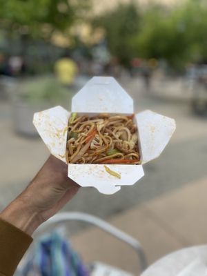 chicken chow mein: delicious, could’ve used sriracha or a little soy sauce, but still so good  at Garden Fresh in Palo Alto