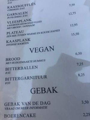 Vegan snaks at Restaurant de Merwelanden in Dordrecht