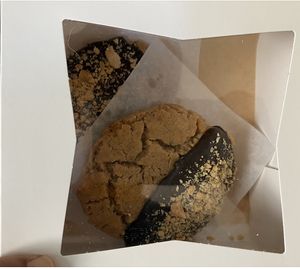 Chocolate covered yummies  at Mud Pie Stand in Sacramento