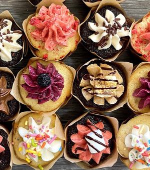 Cupcakes!!! at Mud Pie Stand in Sacramento