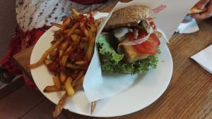 Tofu burger with fries at vego Foodworld in Berlin
