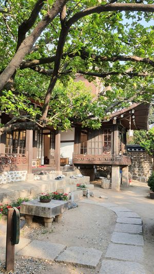 exterior of location (April) at Suyeon Sanbang Tea House in Seoul