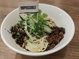Dan dan noodles with Impossible minced meat at Crystal Jade LaMian XiaoLongBao 翡翠拉面小笼包 - Bugis Junction in Central Singapore