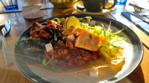 Awesome food, lots of vegan and vegetarian options. Highly recommended! Photos of their vegan huevos rancheros #Veganuary at New Ground in Harlow