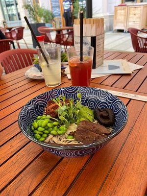 Erde Bowl at Umaii in Dresden