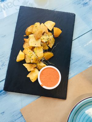 Patatas bravas + vegan salsa at SawaBona Art Café in Amposta