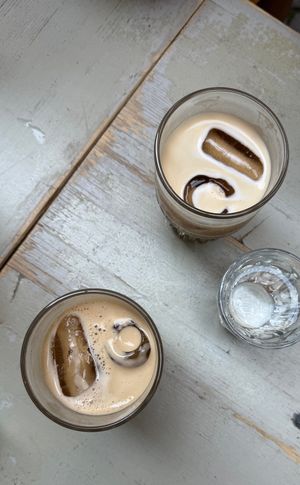 Nitro iced coffees with oat milk  at Szimply in Budapest