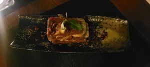 Mango-Passionsfrucht Tiramisu at Be Heroes in Schlieren