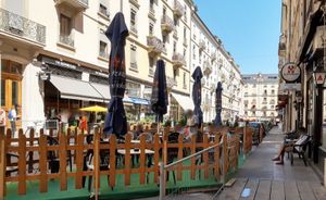 Exterior and outdoor seating at Addis Abbeba in Geneva