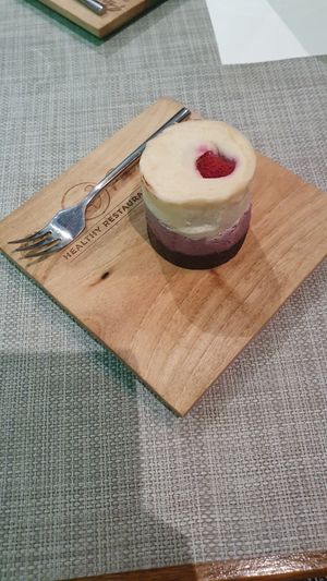 Tortice šumsko voće at Plant Power in Novi Sad