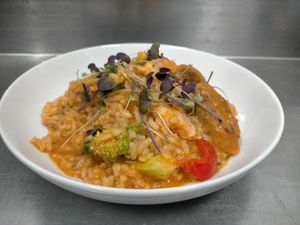 Spanish stile risotto with vegan chorizo at Dfrent Cafe in Victoria Park