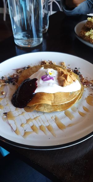 Delicious Pancakes - one of the most satisying breakfasts I've had out =) at Dfrent Cafe in Victoria Park