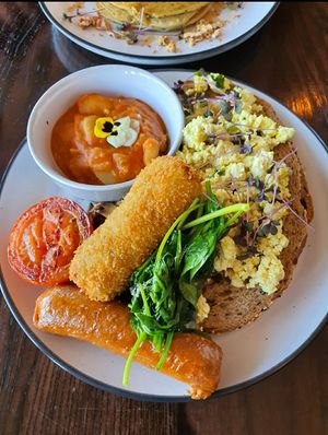 My boyfriend puts this big breakfast as the best vegan big breakfast he's had! at Dfrent Cafe in Victoria Park