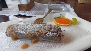 Strukelj with walnuts at Hotel Tripič in Radovljica