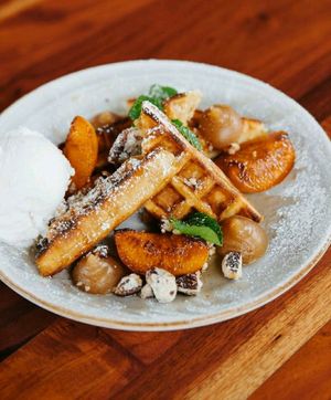 Peach Cobbler Waffles at Mamma Says in Fairfield