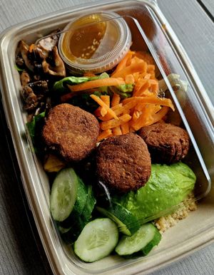  at Cedele - Raffles City in Central Singapore