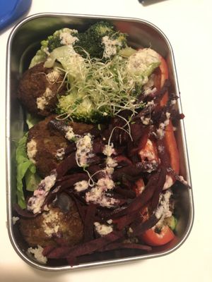 Cauli-detox bowl at Cedele - Raffles City in Central Singapore