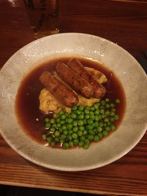 Vegan sausage and mash at Ye Olde Fleece Inn in Kendal