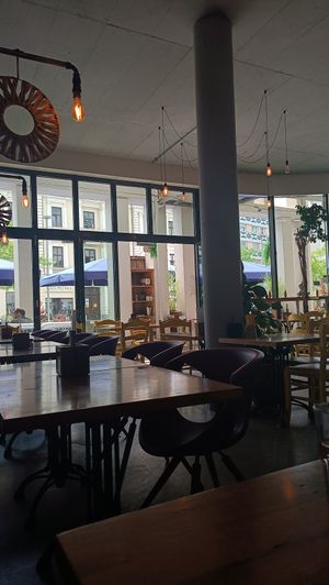 Indoor seating at Stern in Villach