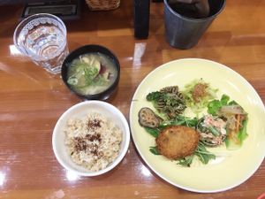 set at Pupu Kitchen and Health Food Shop in Nagoya