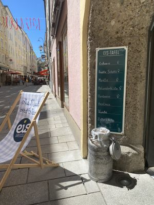 Outside  at Eis Greissler in Salzburg