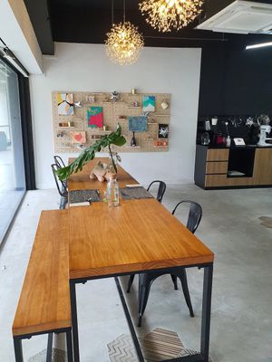 Dining area ~ Circuit Breaker Period Phase 2 at Da Mamma in Central Singapore