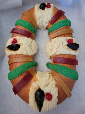 Rosca! at Toluca Bakery and Cafe in Los Angeles