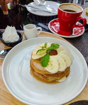 Banana Pancakes at Goodsouls Kitchen in Bangkok