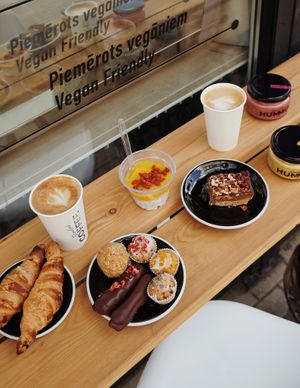 Vegan options at Damn Good Coffee in Riga
