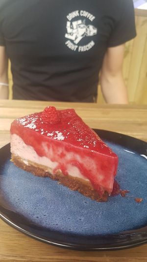 Raspberry Cheesecake at Lucifer Lives in Brussels