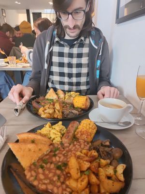 English breakfast at Lucifer Lives in Brussels