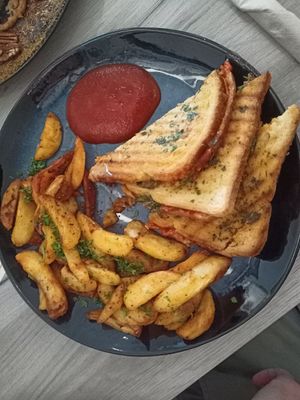 Brunch at Lucifer Lives in Brussels