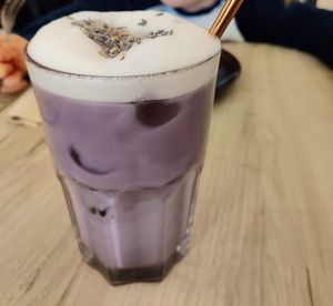 Boisson froide avoine lavande at Lucifer Lives in Brussels