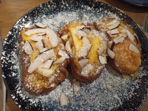 Sweet french toast at Lucifer Lives in Brussels