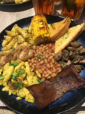 English breakfast  at Lucifer Lives in Brussels