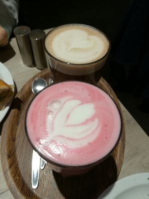 Punk latte (beetroot with coconut milk) and hot chocolate at Lucifer Lives in Brussels