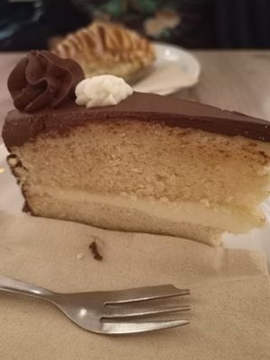 Boston cake at Lucifer Lives in Brussels