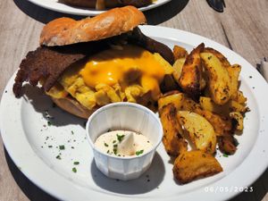 Yum at Lucifer Lives in Brussels