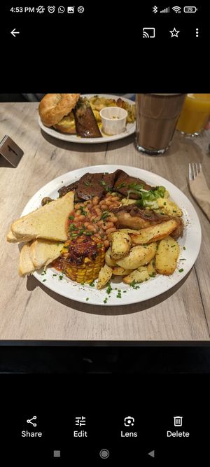 Breakfast at Lucifer Lives in Brussels