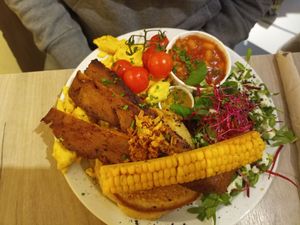 The Sunny stack at Lucifer Lives in Brussels