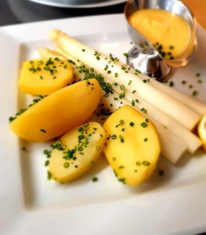 Spargel at Heimat in Eisenach