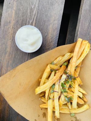 Fries and homemade vegan mayo at VeganDóttir in Aalborg