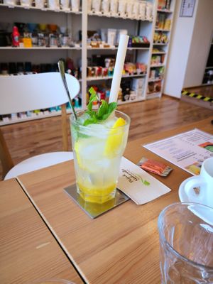  at SĪTÚ Coffee & Tea in Prague