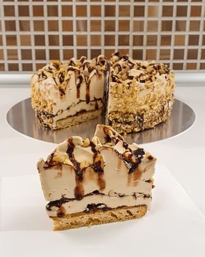 Snickers Ice Cream Cake at Cats & Monsters  in Athens