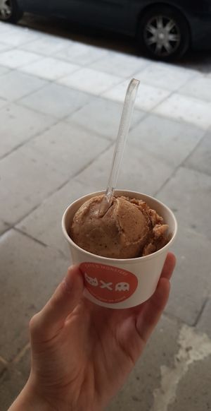 "Cinnamon Cookie Dough" at Cats & Monsters  in Athens
