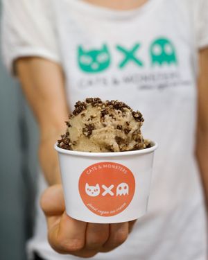 Hazelnut Bueno at Cats & Monsters  in Athens