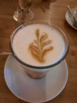 Oat Latte at Das Kaff - Bagel Bar & Coffee Salon in Muelheim